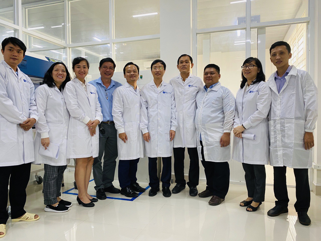 Nghi&ecirc;n cứu th&agrave;nh c&ocirc;ng sinh phẩm hỗ trợ x&eacute;t nghiệm s&agrave;ng lọc bệnh Covid-19 - Ảnh 1.