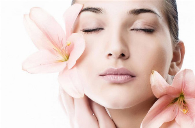 Mẹo trị n&aacute;m tại nh&agrave; với l&aacute; trầu kh&ocirc;ng, rẻ m&agrave; si&ecirc;u hiệu quả - Ảnh 2.