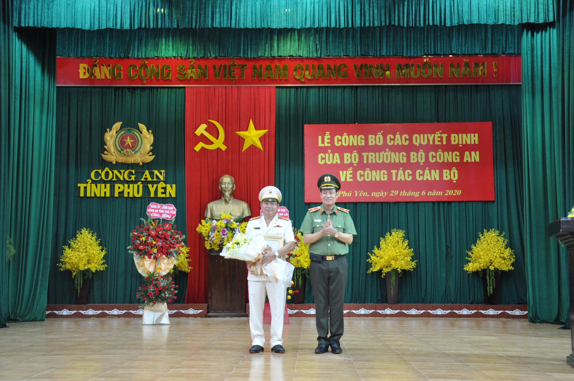 Phú Yên có giám đốc công an mới