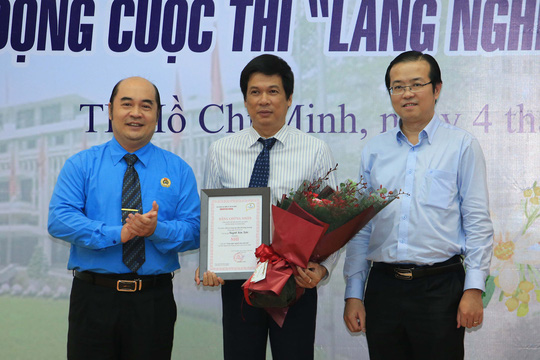 To&agrave;n cảnh lễ trao giải cuộc thi Lắng nghe người d&acirc;n hiến kế của B&aacute;o Người Lao Động - Ảnh 3.