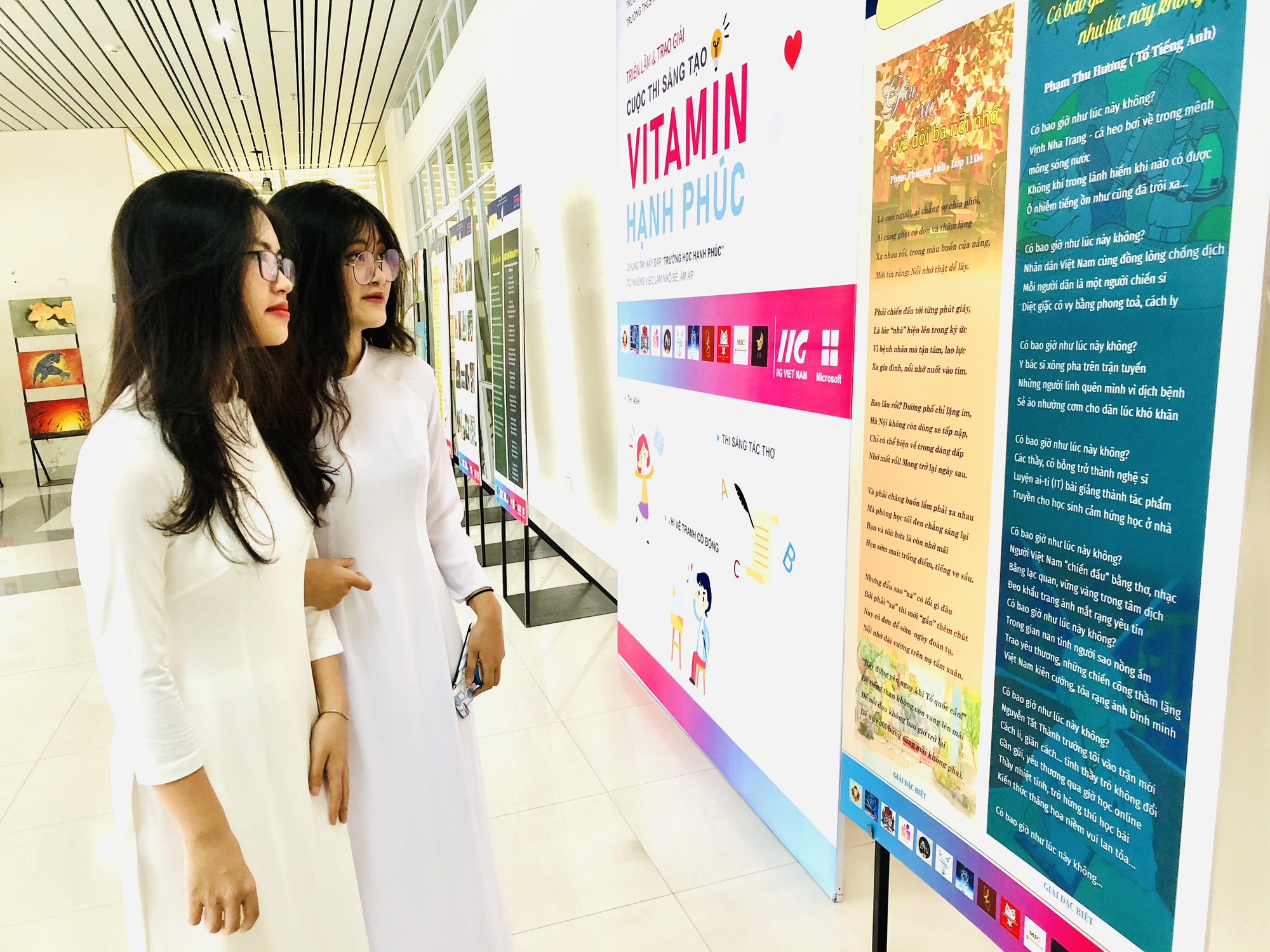 Lễ bế giảng ngập tr&agrave;n hạnh ph&uacute;c ở ng&ocirc;i trường kết th&uacute;c năm học sớm nhất cả nước - Ảnh 4.