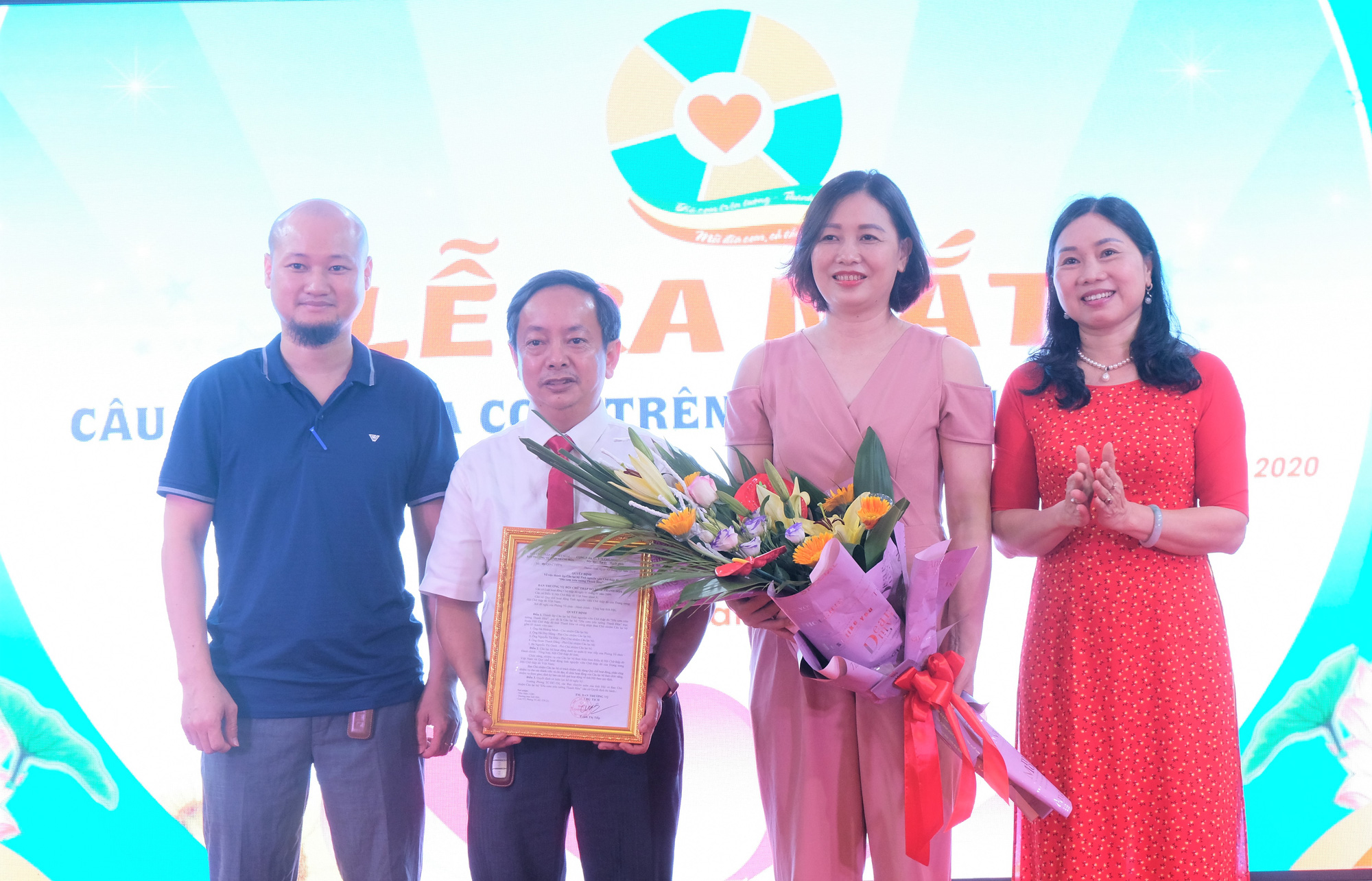 "Dĩa cơm trên tường" giúp bệnh nhân nghèo đã có mặt tại Thanh Hóa