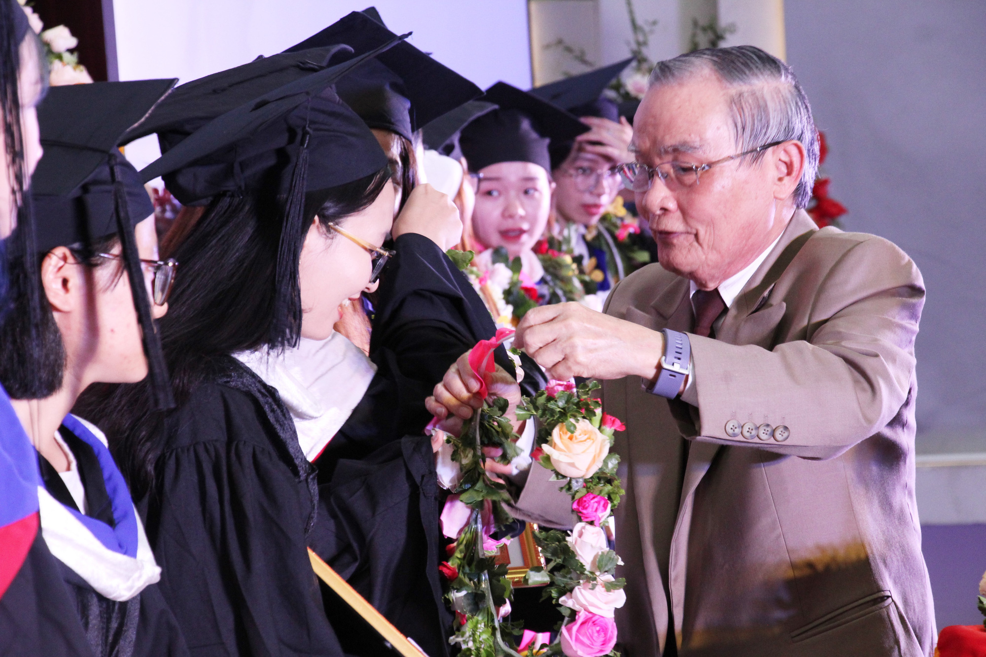 Trường ĐH Duy Tân: Trao bằng tốt nghiệp cho 281 Thạc sĩ