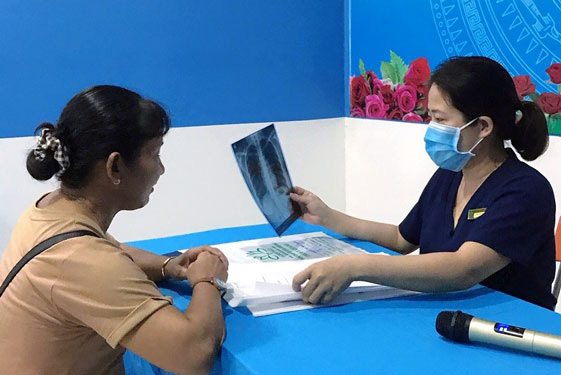 Đồng Tháp: Chăm lo sức khỏe đoàn viên, CNVC-LĐ