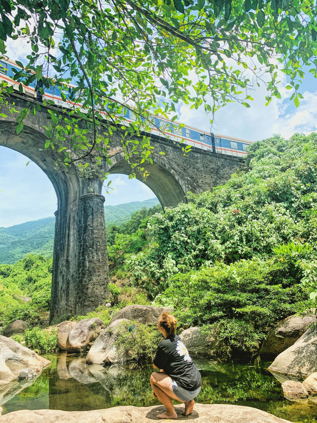 3 ng&agrave;y lang thang Hội An ngắm t&agrave;u qua n&uacute;i, lặn biển xem san h&ocirc; - Ảnh 5.