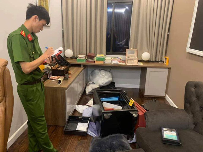 TP HCM: Trích xuất camera thấy nam thanh niên leo cửa sổ vào phòng ngủ của cô gái trẻ
