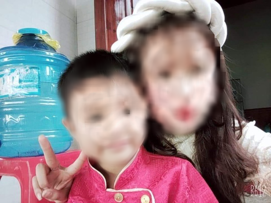 Vụ b&eacute; trai 5 tuổi tử vong bị tr&oacute;i 2 tay ở nh&agrave; hoang: Nghi phạm l&agrave; nam sinh học lớp 11 - Ảnh 1.