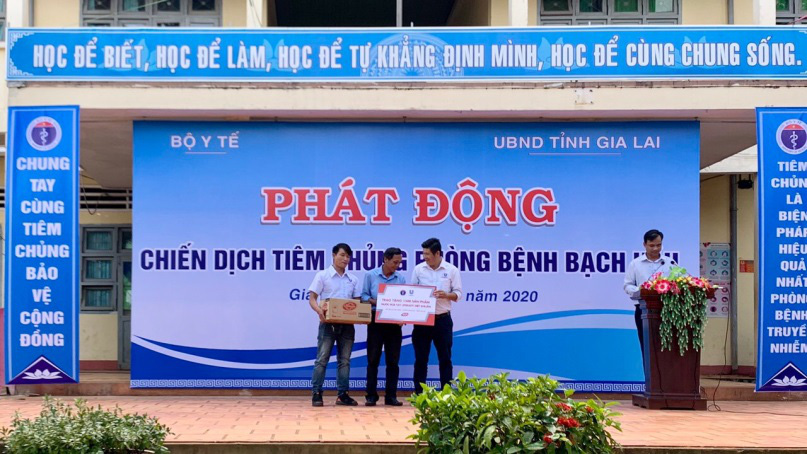Unilever hỗ trợ chiến dịch ph&ograve;ng chống bệnh bạch hầu tại Gia Lai - Ảnh 3.