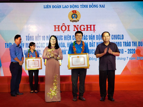 Đồng Nai: Hỗ trợ 600.000 nữ CNVC-LĐ nghèo được vay vốn