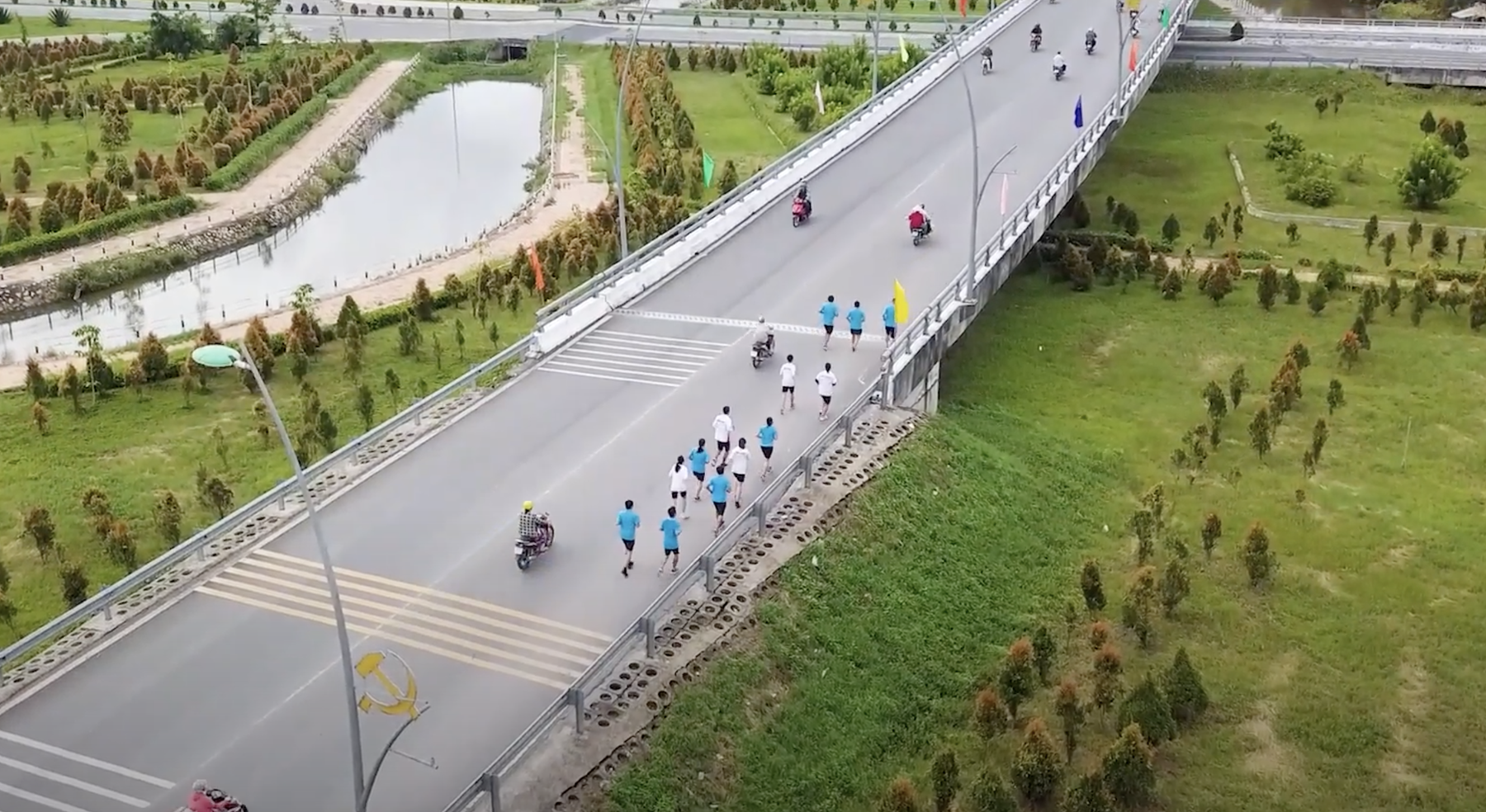 Hấp dẫn, thú vị đường chạy Mekong Delta Marathon 2020 - Ảnh 2.