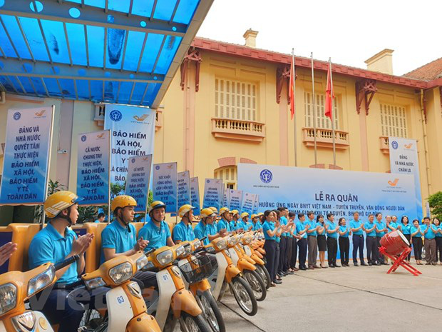 Ra quân hưởng ứng Ngày BHYT Việt Nam