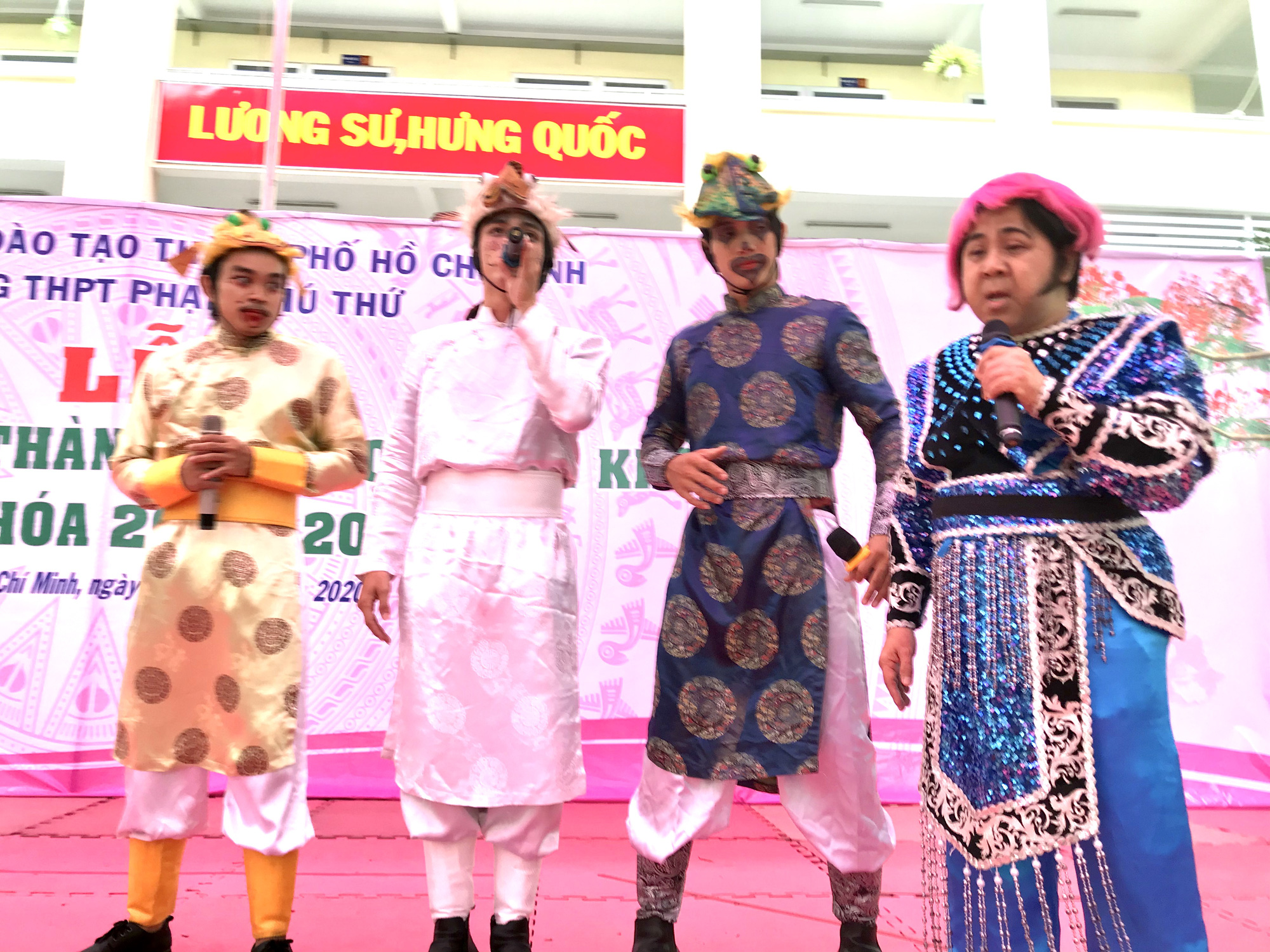 NSND Ngọc Gi&agrave;u ấn tượng với điểm hẹn nghệ thuật đường phố - Ảnh 5.