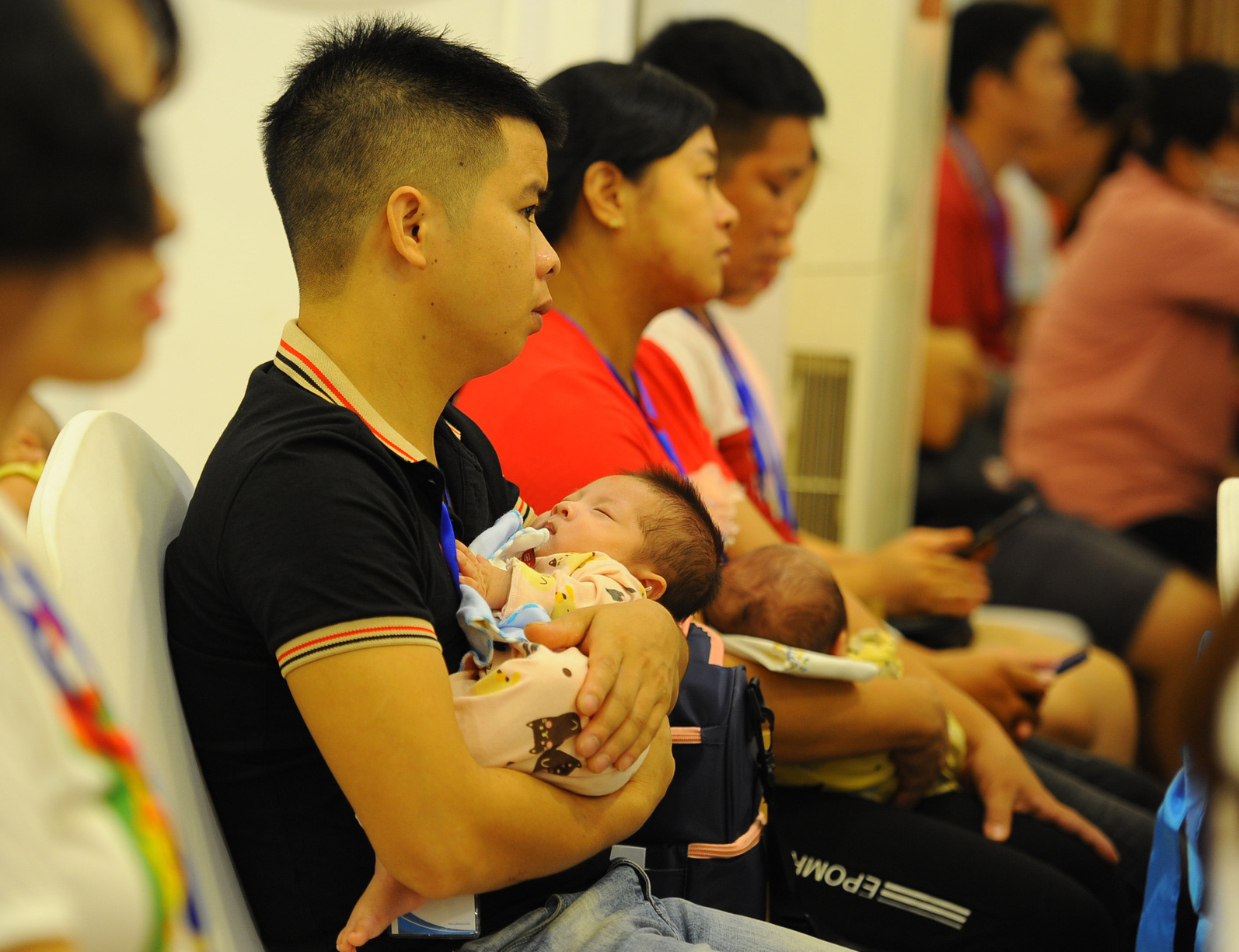 Cặp song sinh chào đời khoẻ mạnh từ bố mẹ mang gene bệnh Thalassemia