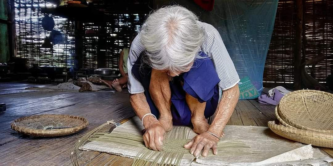 Đi chơi ở rừng ma
