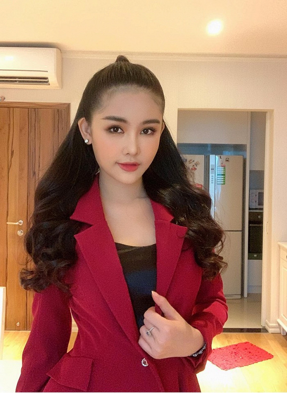 Hoa hậu Đại dương Lê Âu Ngân Anh: Tôi không phù hợp với showbiz - Ảnh 2.