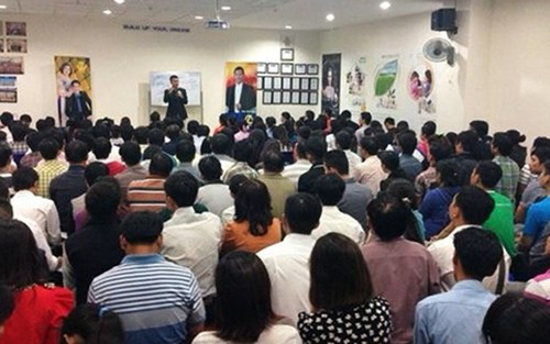 Đa cấp bất chính dụ dỗ nhiều sinh viên đóng hàng trăm triệu đồng để đi du học