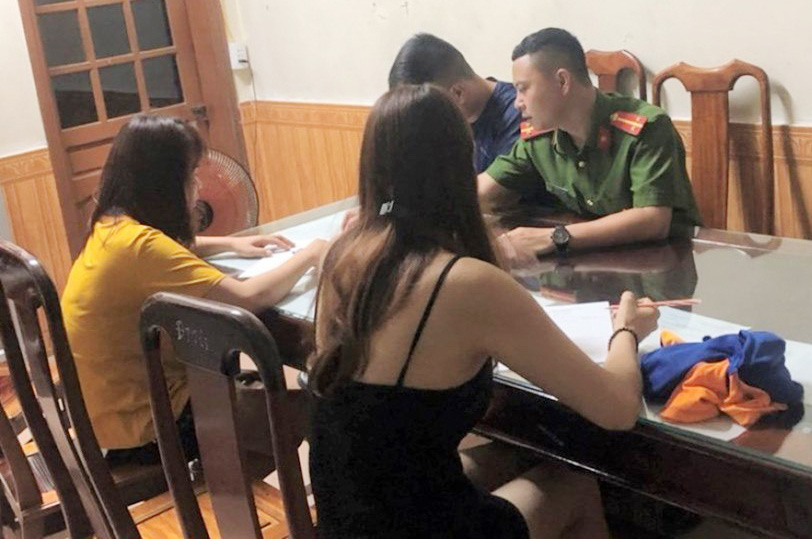 2 cơ sở massage tổ chức bán dâm tại chỗ 500.000 đồng/lượt