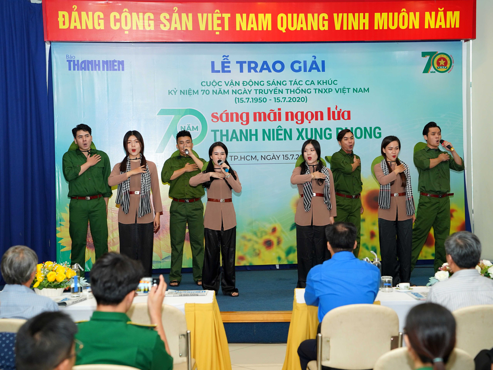 Con trai nhạc sĩ An Thuy&ecirc;n gi&agrave;nh giải nhất cuộc thi s&aacute;ng t&aacute;c ca kh&uacute;c về TNXP - Ảnh 2.