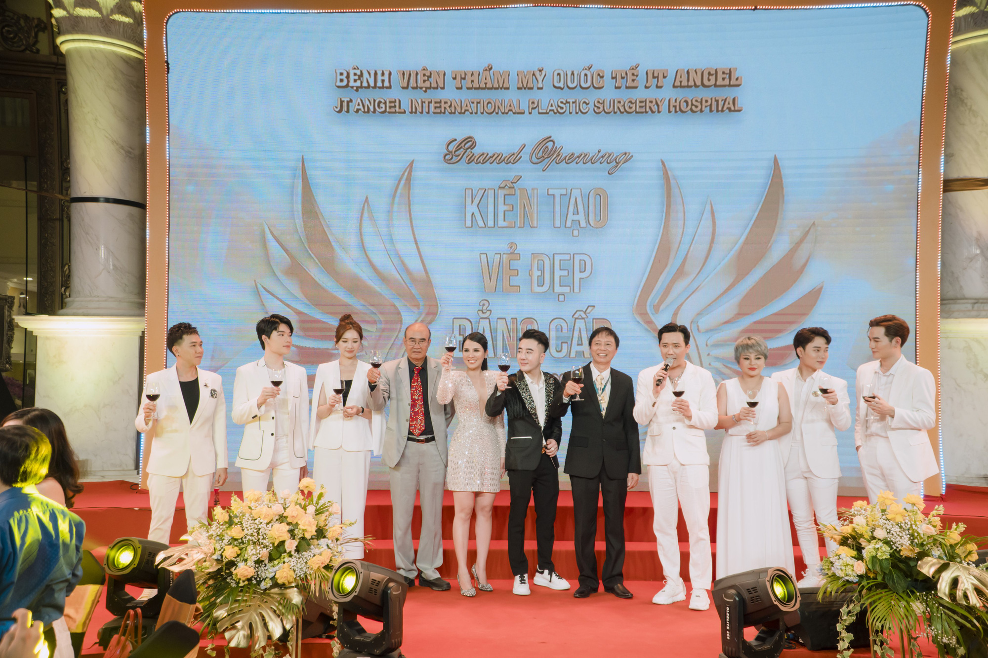 Bệnh viện thẩm mỹ JT Angel cộng t&aacute;c với b&aacute;c sĩ c&oacute; y đức tốt để phụng sự kh&aacute;ch h&agrave;ng - Ảnh 3.