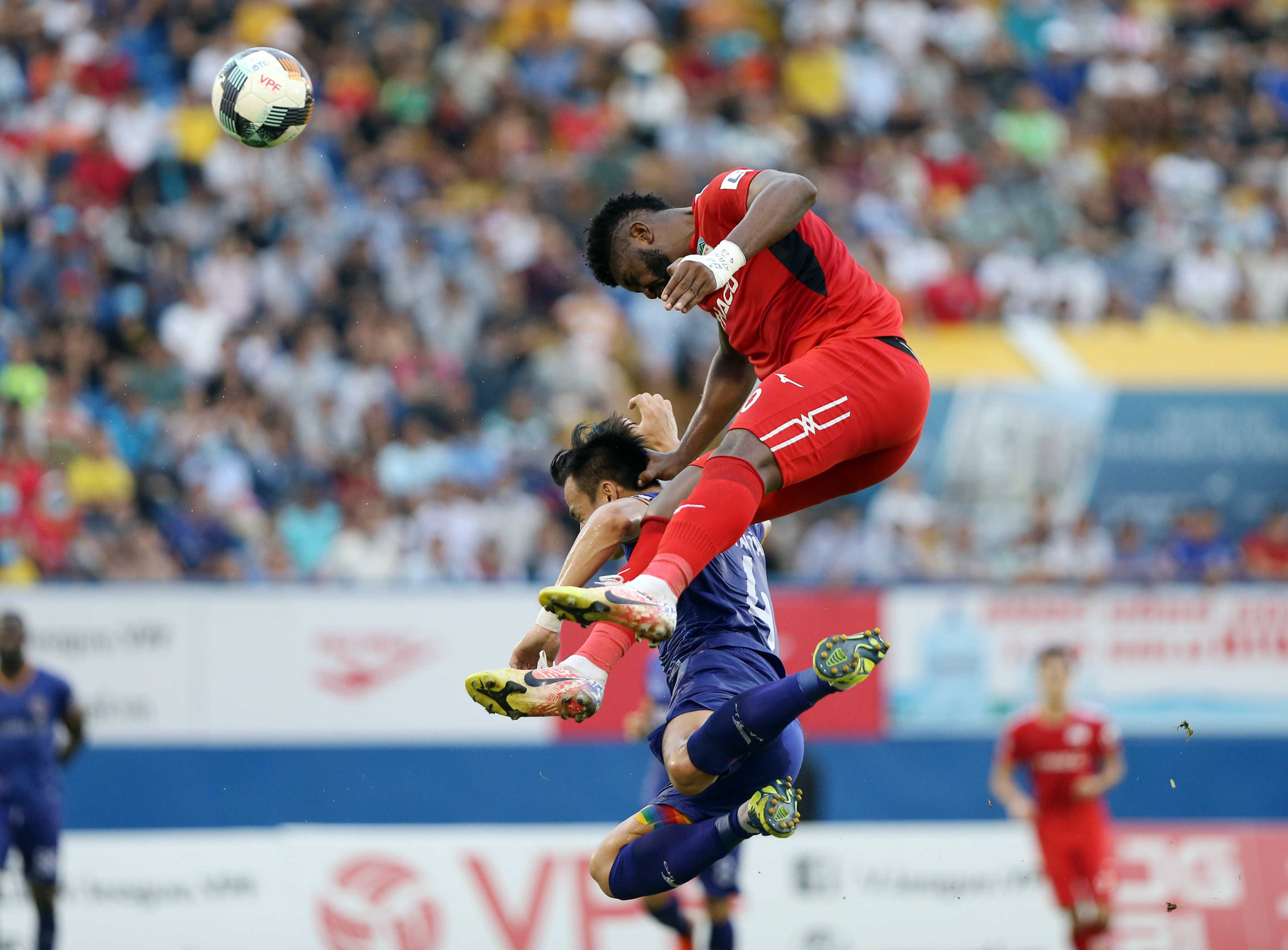 V-League: Khó nâng chất ngoại binh