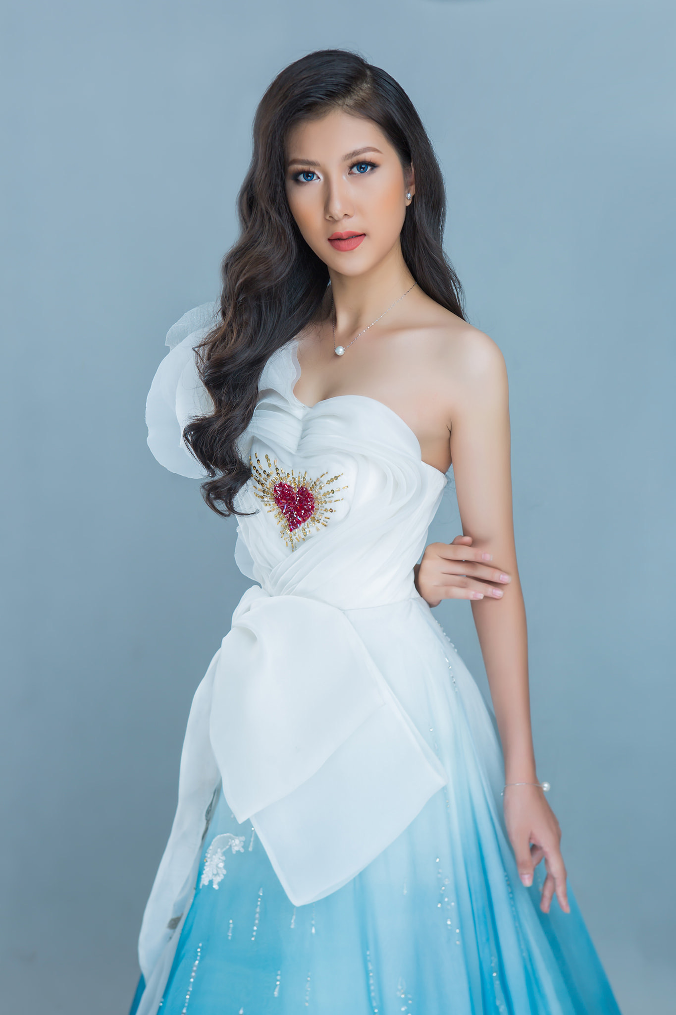 Ứng vi&ecirc;n thay thế Hoa hậu Việt Nam Trần Tiểu Vy l&agrave; ai? - Ảnh 5.