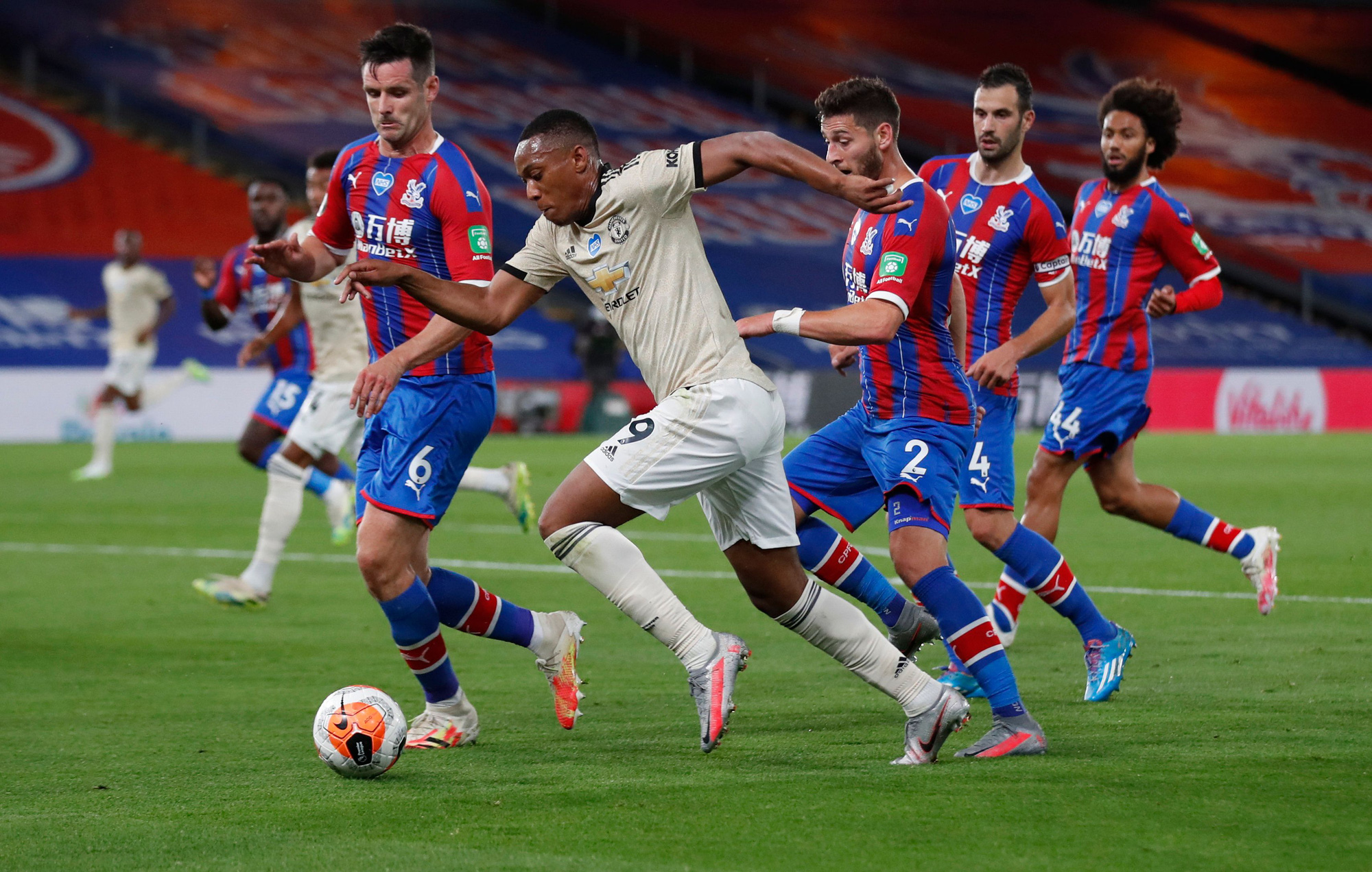 Song s&aacute;t Rashford &ndash; Martial lập c&ocirc;ng, Man United mơ bay cao Top 4 - Ảnh 5.