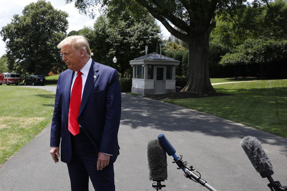 Bầu cử Mỹ: Tổng thống Trump đang thất thế?