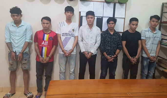 Ghen tuông, thuê ô tô chở đồng bọn, mã tấu vượt trăm cây số đi xử tình địch