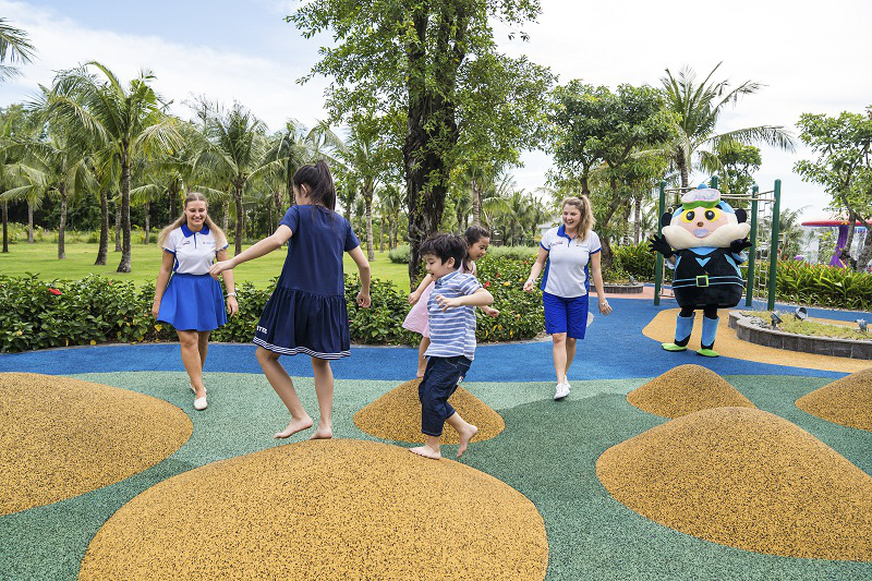 Tận hưởng n&eacute;t b&igrave;nh y&ecirc;n giữa phố thị rực rỡ tại Vinpearl Resort & Spa Đ&agrave; Nẵng - Ảnh 3.