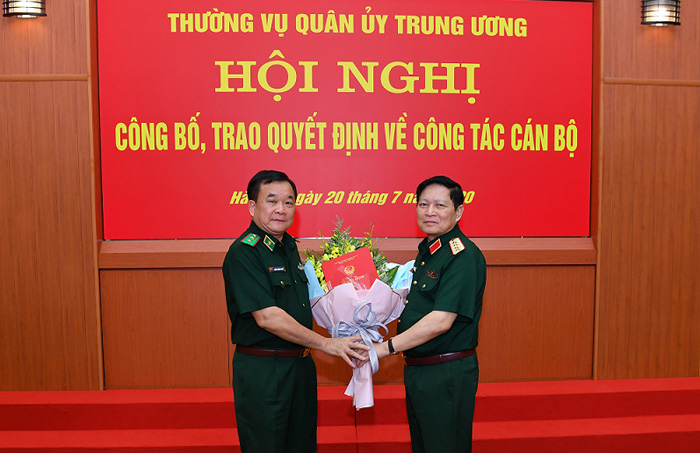 Trao Quyết định bổ nhiệm 3 Thứ trưởng Bộ Quốc phòng - Ảnh 4.