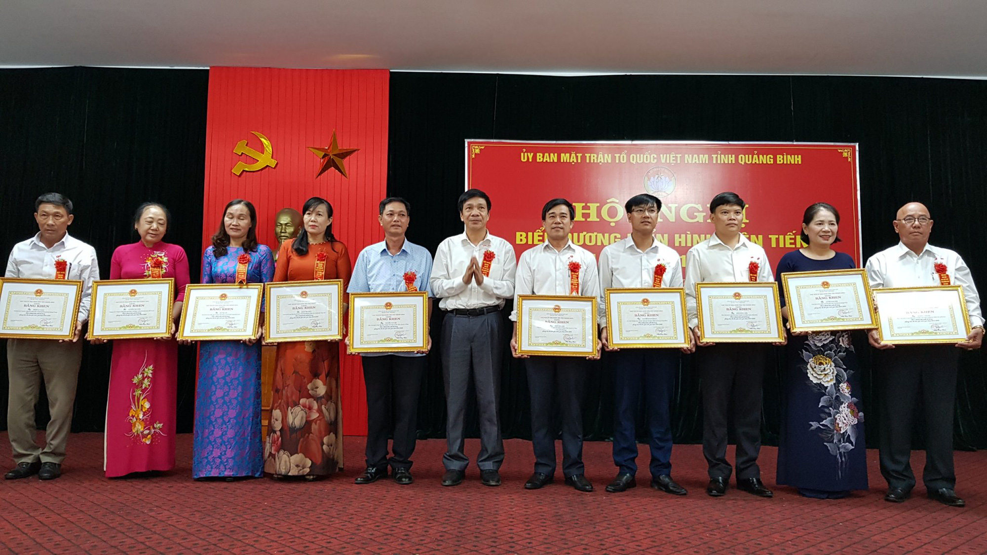 Hạnh phúc vì luôn kính Chúa, yêu nước - Ảnh 2.