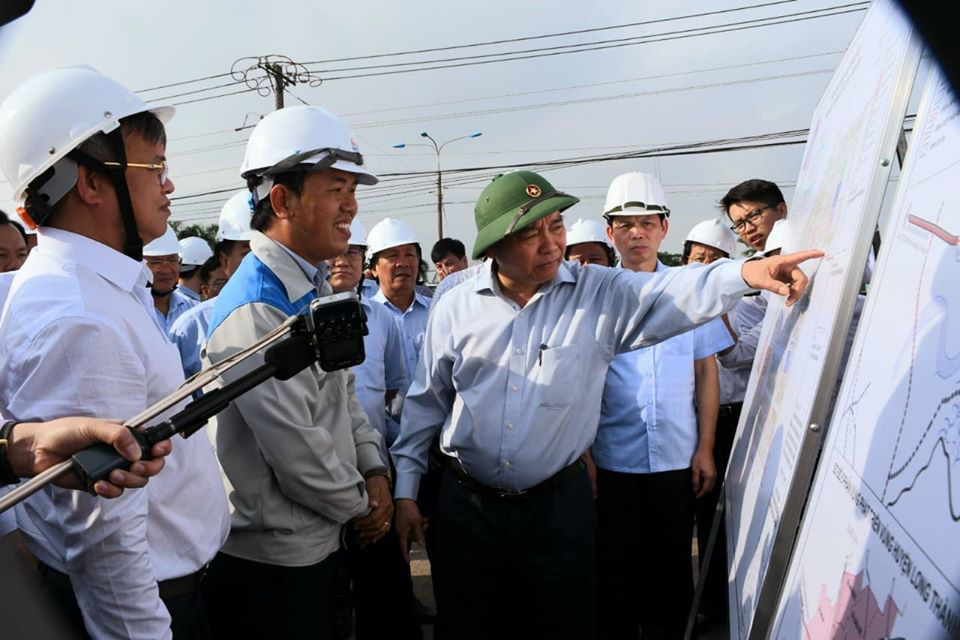 Thủ tướng Nguyễn Xuân Phúc kiểm tra thực địa dự án sân bay Long Thành