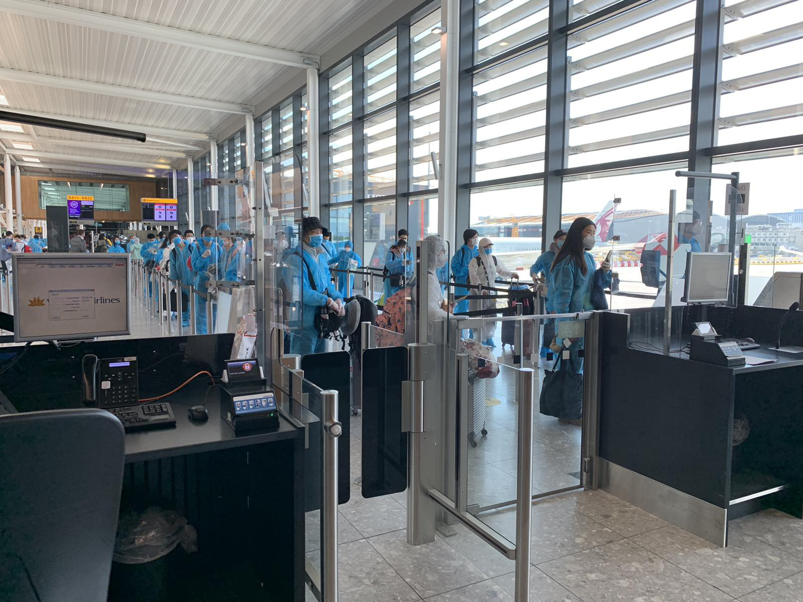 Vietnam Airlines bay chuyến chở khách đầu tiên đến Trung Quốc sau dịch