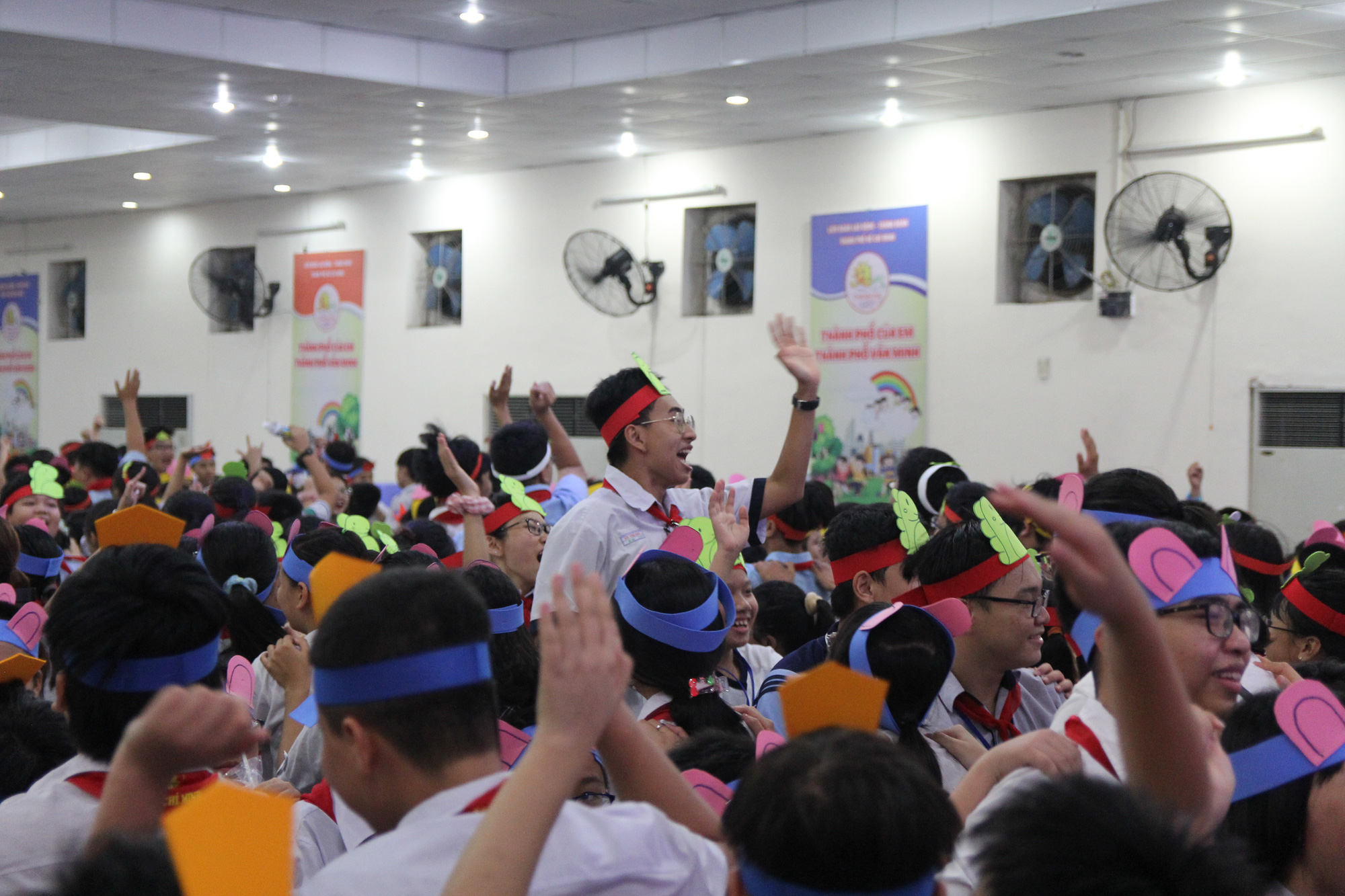 Thiếu nhi TP HCM h&agrave;o hứng tham gia trại h&egrave; Thanh Đa - Ảnh 14.