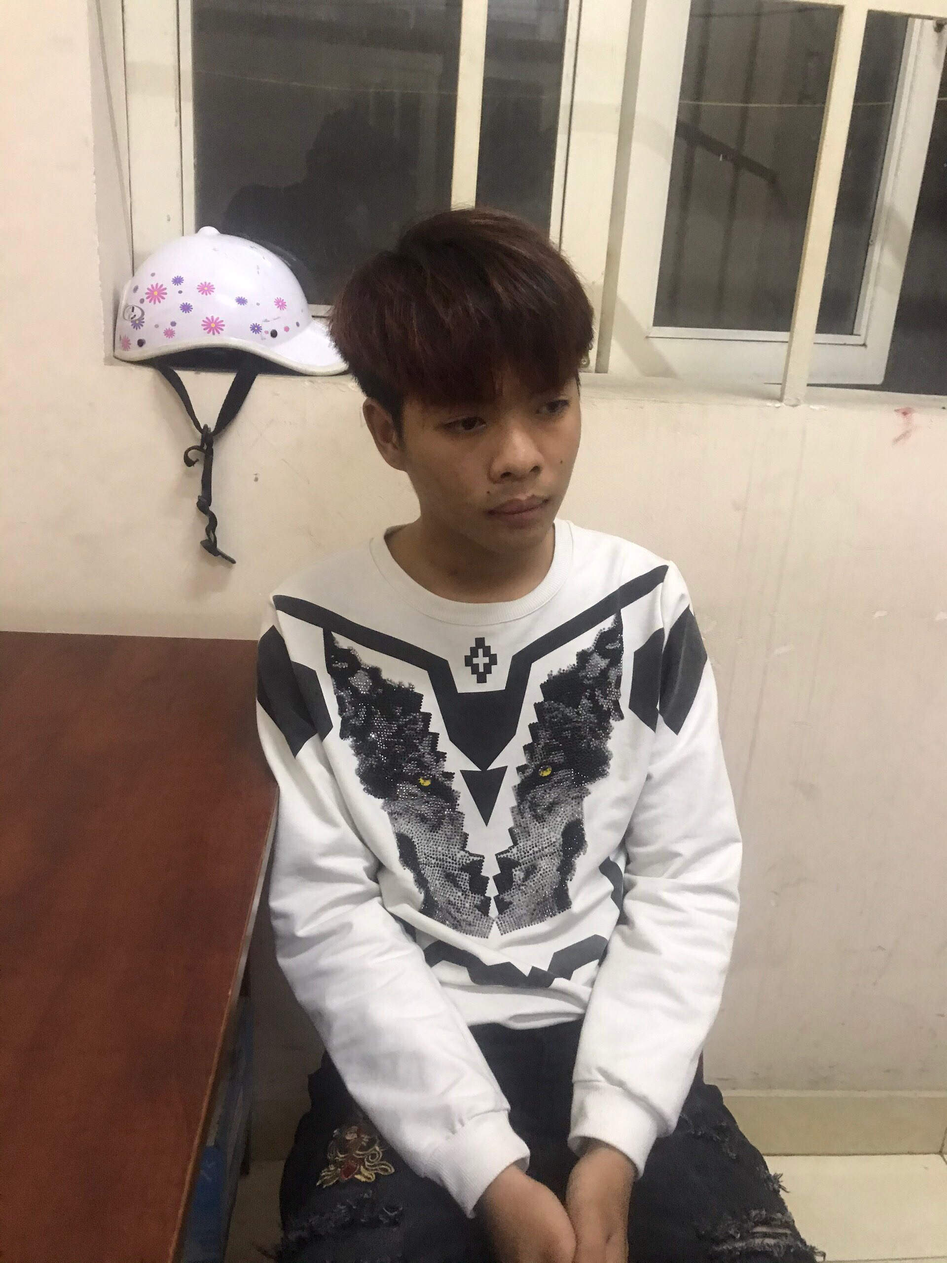 Băng cướp nguy hiểm r&igrave;nh rập ng&agrave;y đ&ecirc;m ở Thủ Đức bị t&oacute;m - Ảnh 3.