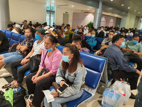 Khắc phục chậm, hủy chuyến dịp hè