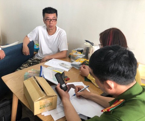 Công an TP HCM vạch trần "tập đoàn" cờ bạc online trá hình