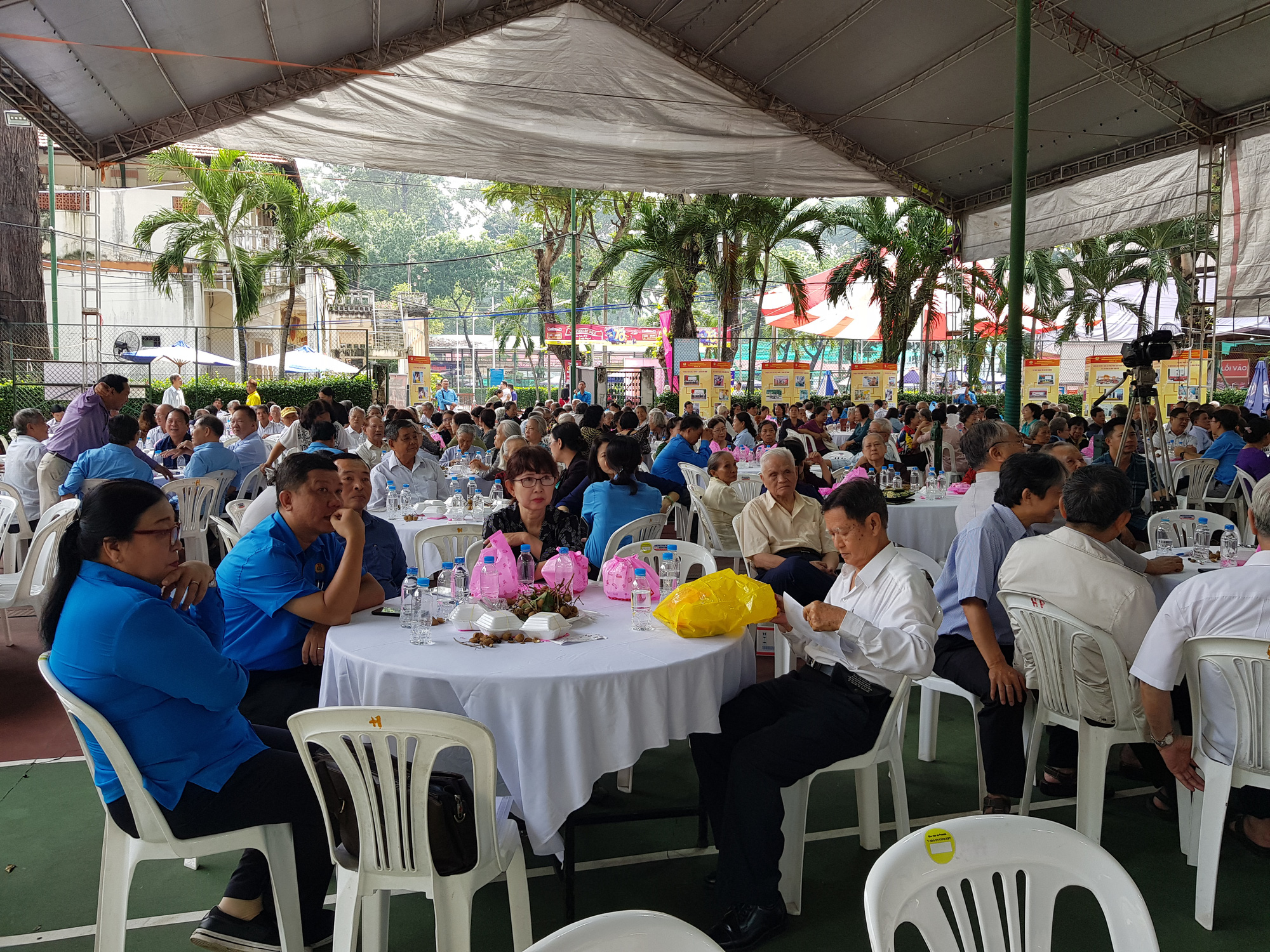 Tấm gương cho thế hệ trẻ noi theo - Ảnh 2.