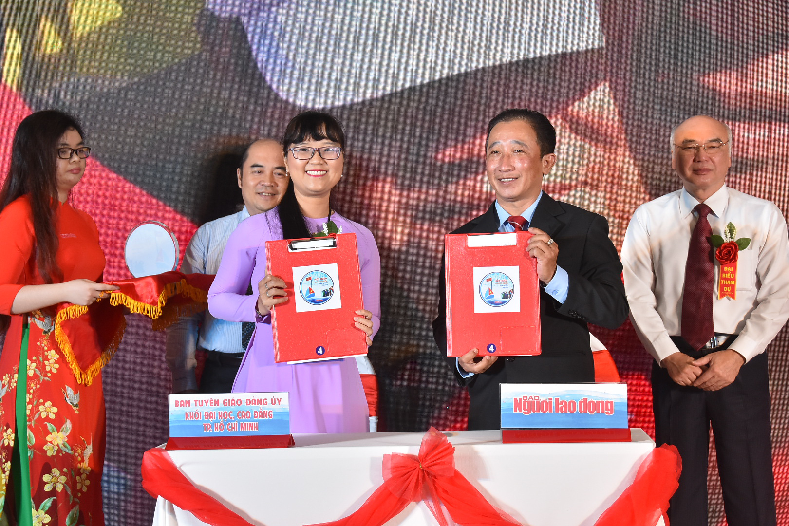 B&aacute;o Người Lao Động k&yacute; kết Quy chế phối hợp với Bộ Tư lệnh Cảnh s&aacute;t Biển - Ảnh 5.