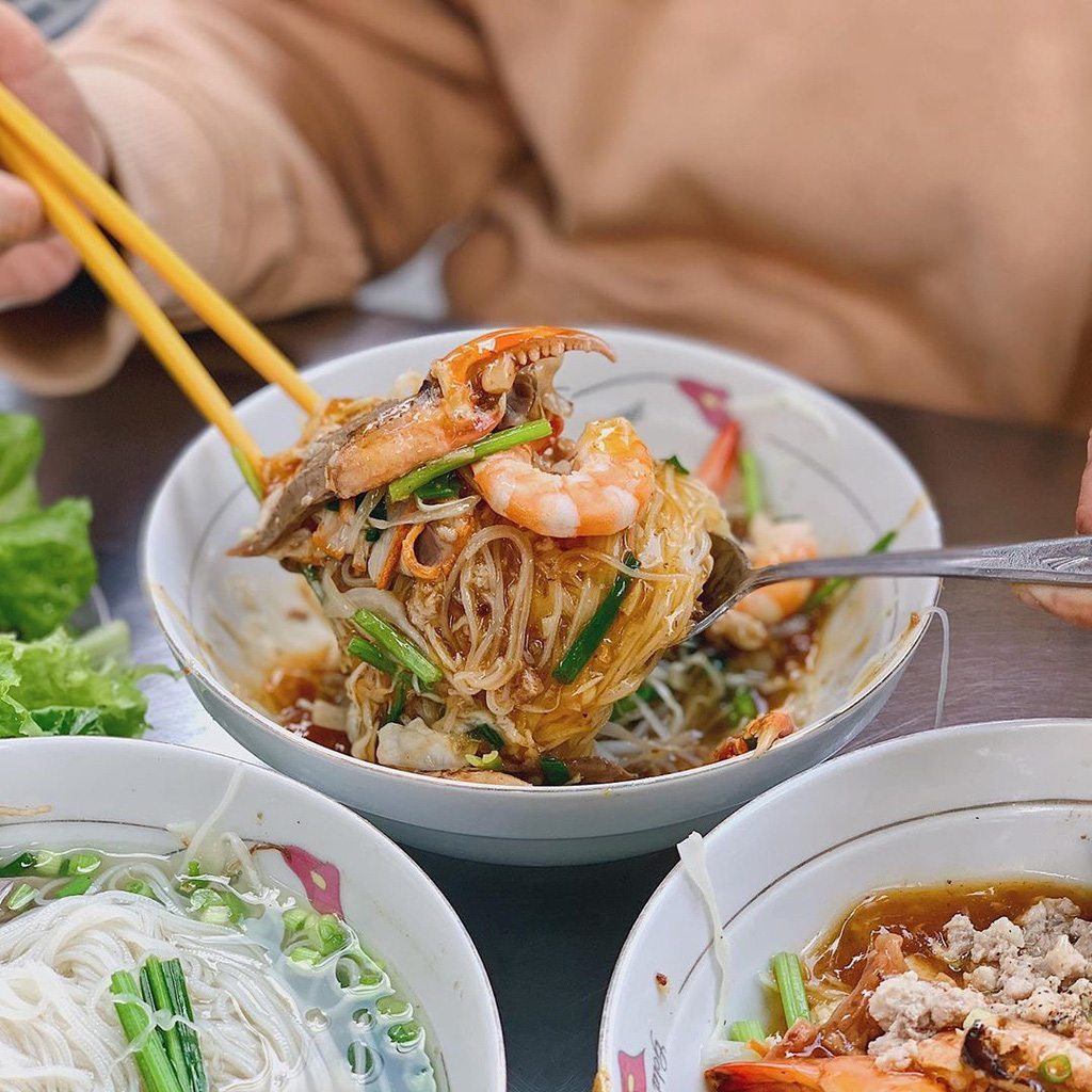 Những qu&aacute;n ăn l&acirc;u đời nổi tiếng ở TP HCM - Ảnh 3.