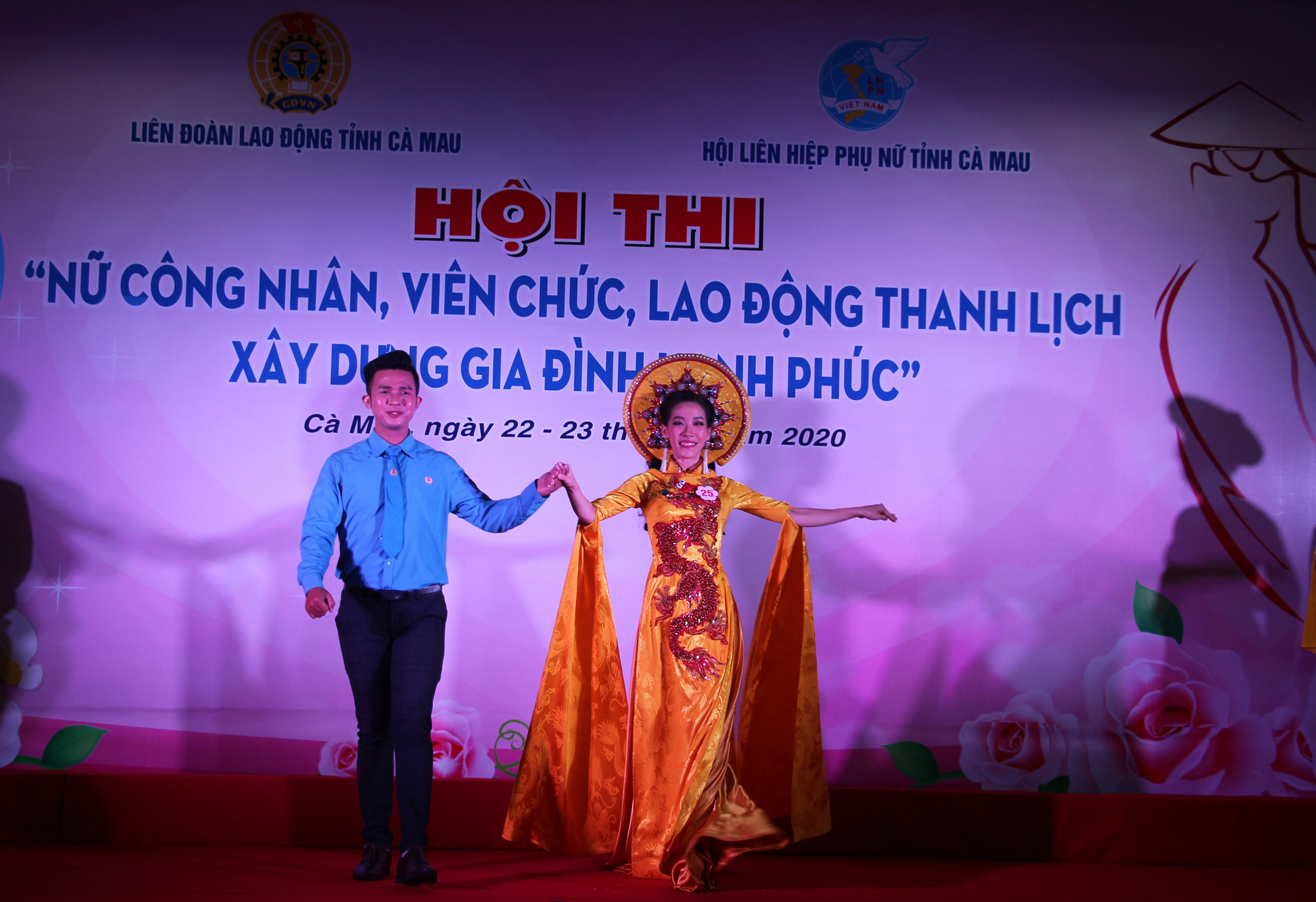 Phạm Ngọc Cầm đăng quang nữ c&ocirc;ng nh&acirc;n, vi&ecirc;n chức thanh lịch  - Ảnh 9.