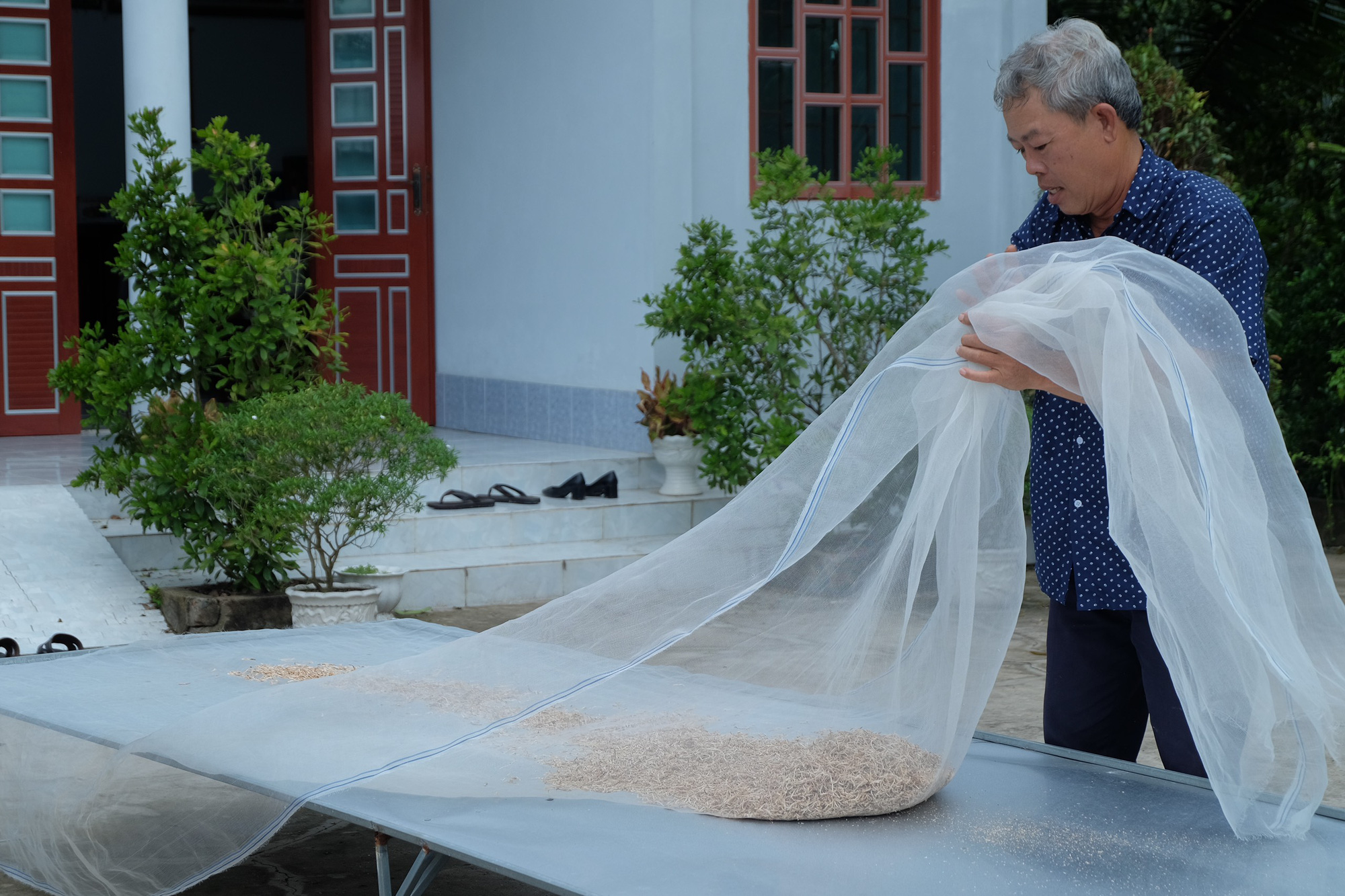 Biến tr&aacute;i m&atilde;ng cầu xi&ecirc;m gi&aacute; cả bấp b&ecirc;nh th&agrave;nh &ldquo;thần dược&rdquo; - Ảnh 3.