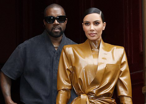 Bêu xấu Kim Kardashian thậm tệ, Kanye West cầu xin vợ tha thứ