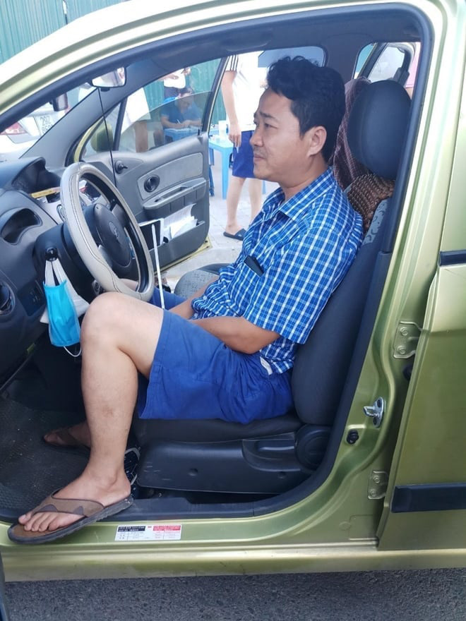 Bắt quả tang một nh&agrave; b&aacute;o đang cưỡng đoạt 210 triệu đồng của doanh nghiệp - Ảnh 1.