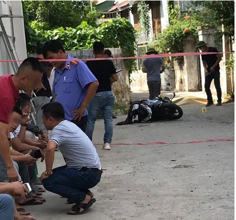 Vụ người phụ nữ bị chặn đường đ&acirc;m tử vong: Nghi phạm v&agrave; nạn nh&acirc;n từng c&oacute; quan hệ t&igrave;nh cảm - Ảnh 2.