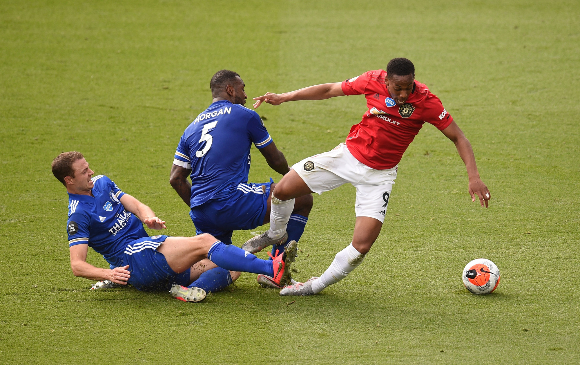 Hạ Leicester ở King Power, Man United bay tới Champions League - Ảnh 4.