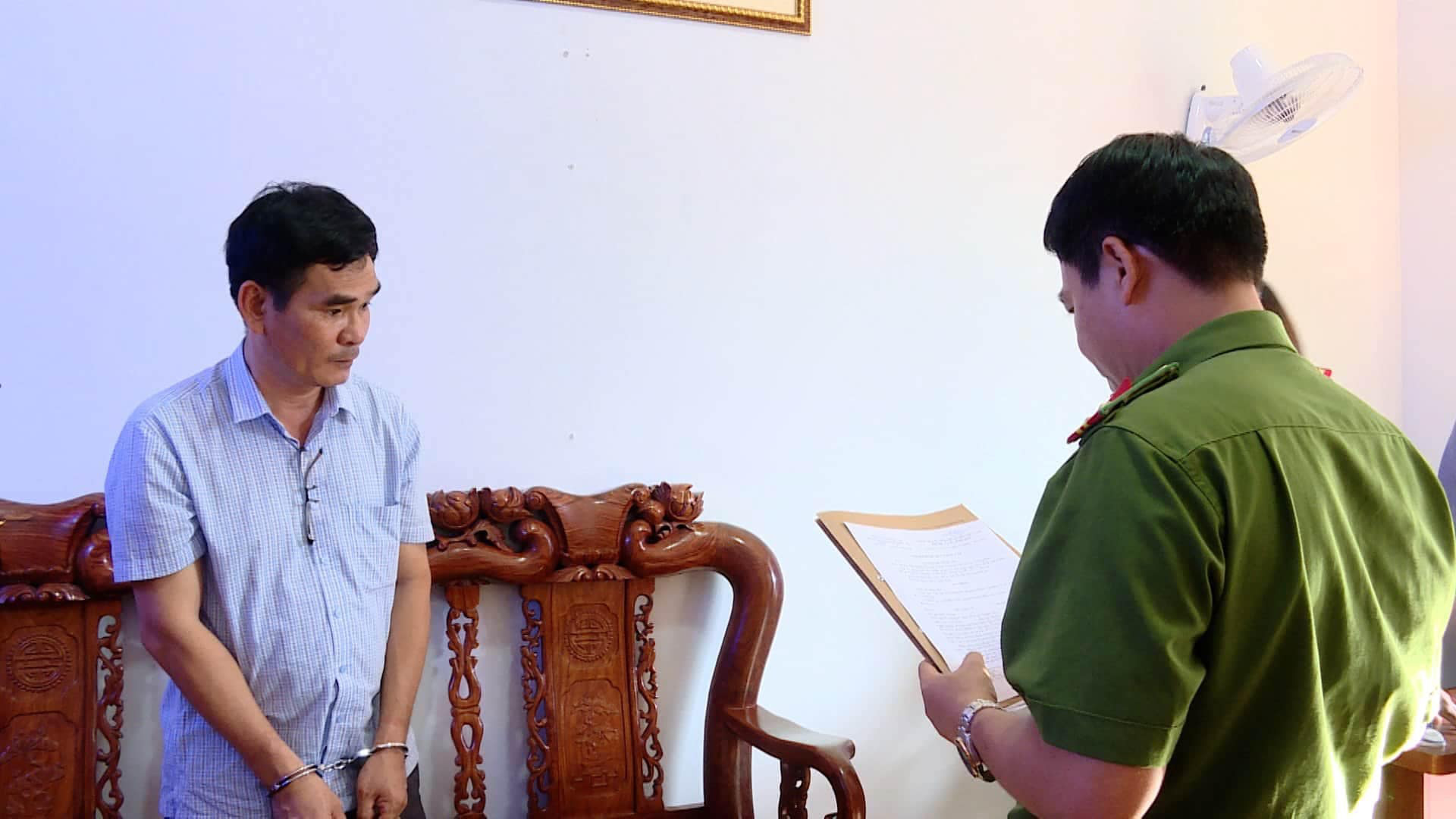 Tạm giam 4 tháng phóng viên cưỡng đoạt 40 triệu đồng của doanh nghiệp