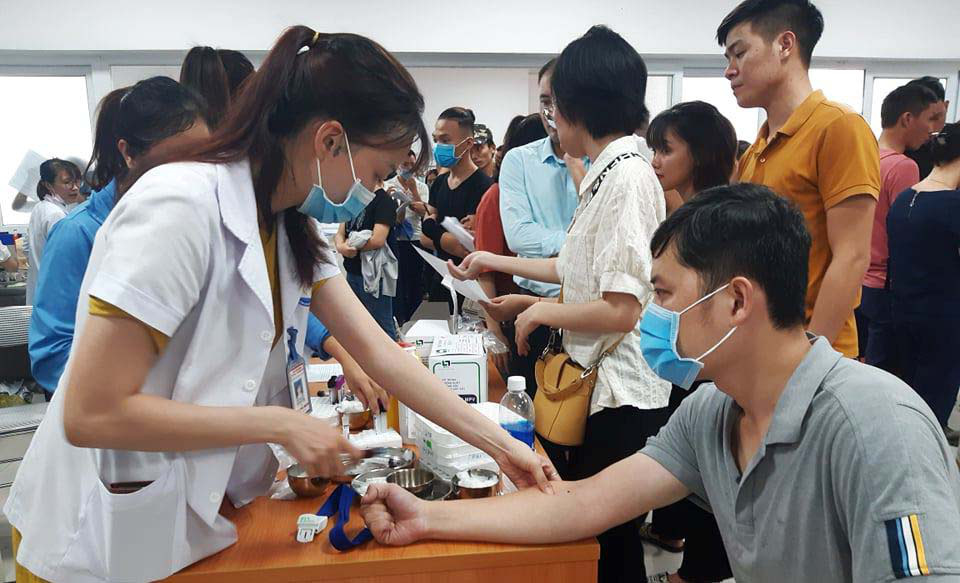 VỤ TAI NẠN THẢM KHỐC Ở QUẢNG BÌNH: Giọt máu cho đi, mạng sống giữ lại - Ảnh 1.