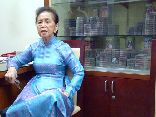 Kho tàng cải lương quý giá của bà Sáu Liên