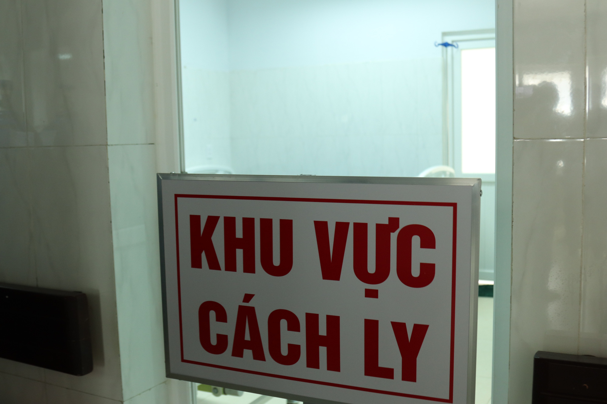 Đắk Lắk phát hiện nữ sinh viên mắc Covid-19 về quê bằng xe khách
